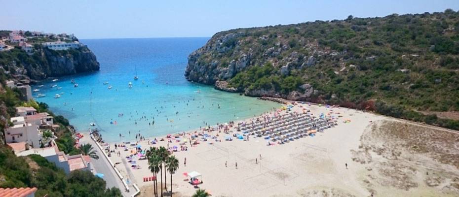 Balearen erzielen 2025 Rekordumsätze trotz rückläufiger Übernachtungen - Lesen Sie die Nachrichten