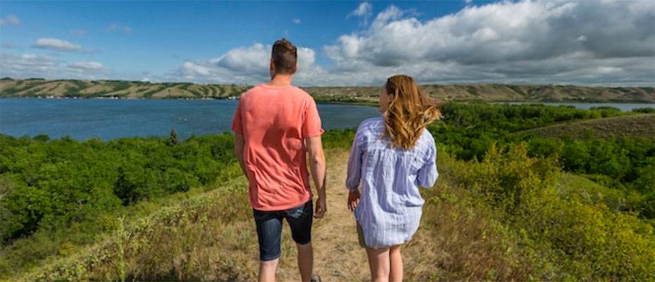 Zwischen Himmel und Hügeln: Unterwegs im Echo Valley Provincial Park - Lesen Sie die Nachrichten