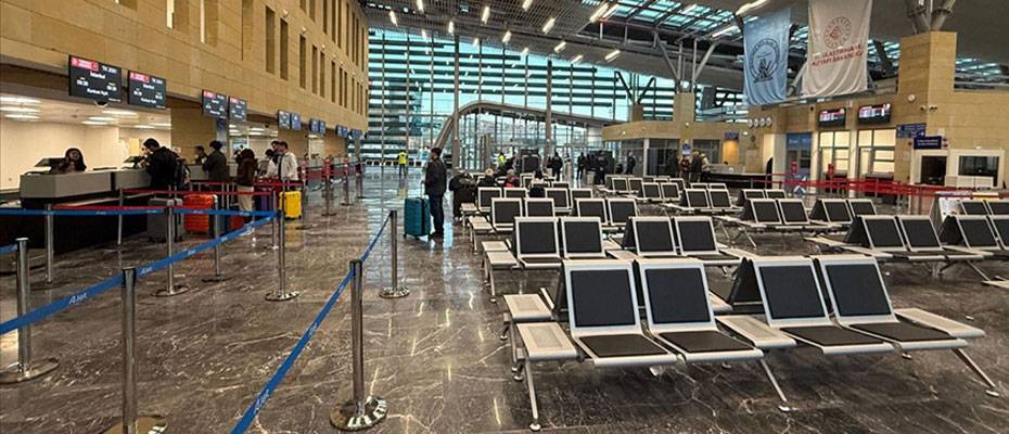 Nevşehir Kapadokya Havalimanı’nda yeni yolcu salonları hizmete alındı - Lesen Sie die Nachrichten?>