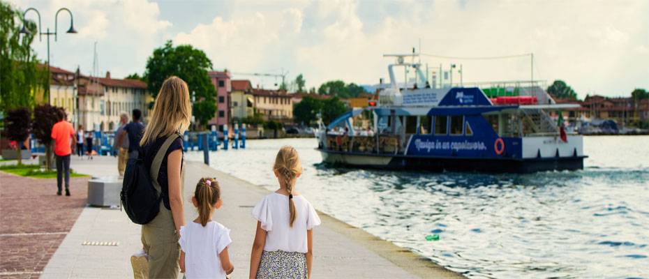 Trustpilot-Analyse: Reisevermittler erzielen hohe Kundenzufriedenheit - Lesen Sie die Nachrichten