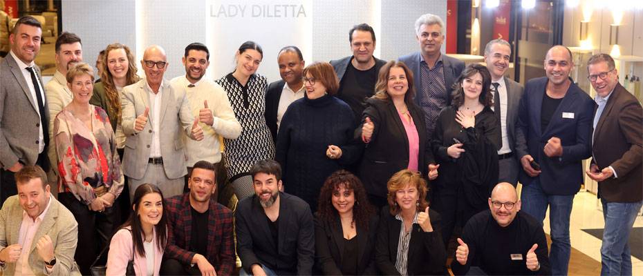 Coral Travel startet Floating Roadshows auf dem Rhein - Lesen Sie die Nachrichten