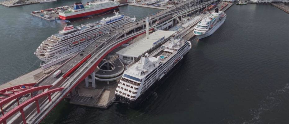 MS Amadea trifft ihre japanischen Schwesterschiffe in Kobe - Lesen Sie die Nachrichten