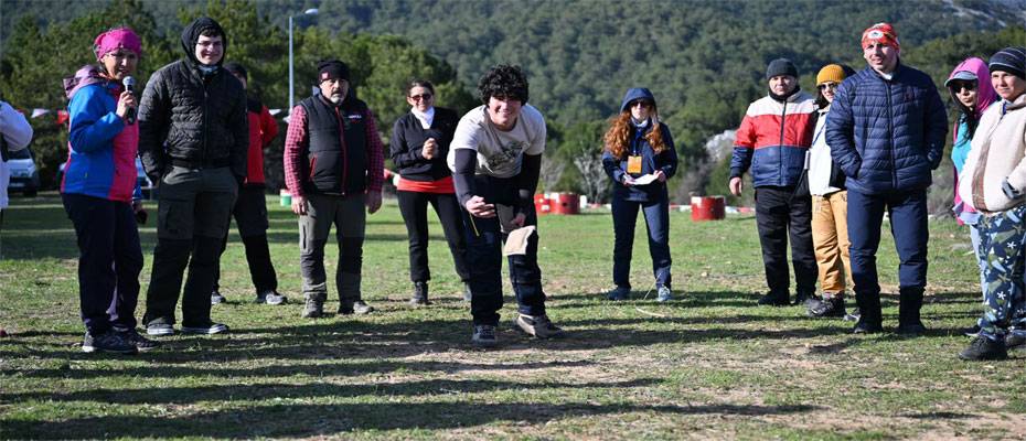 Mesir Festivali kapsamında doğaseverler Spil Dağı’nda buluştu - Lesen Sie die Nachrichten?>
