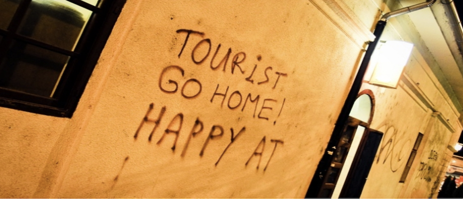 Kreuzfahrttouristen in Palma (Mallorca) zu antitouristischen Graffiti - Lesen Sie die Nachrichten
