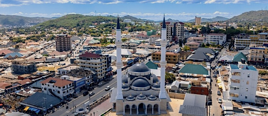 Tanzanya'da Osmanlı mimarisiyle bir cami - Lesen Sie die Nachrichten?>