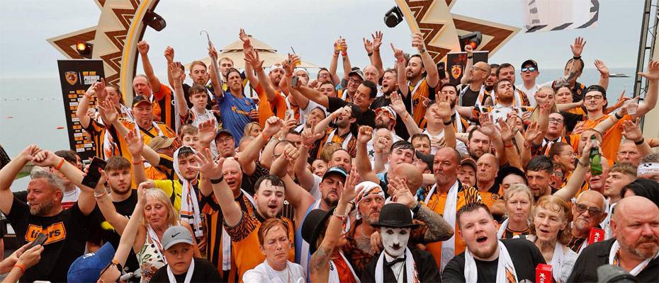 Acun Ilıcalı Hull City taraftarlarıyla Kemer’de buluştu - Lesen Sie die Nachrichten?>