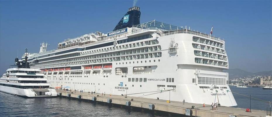 Ege limanları kruvaziyer turizminin merkezine yerleşti - Lesen Sie die Nachrichten?>