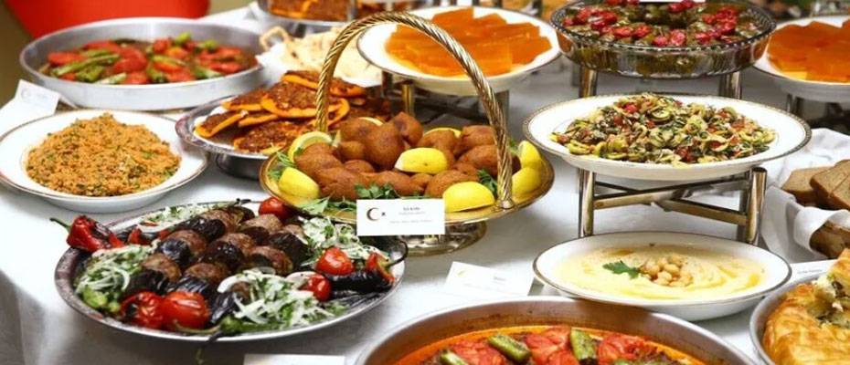 Turistler yılın ilk yarısında Türk mutfağına 5,9 milyar dolar harcadı - Lesen Sie die Nachrichten?>