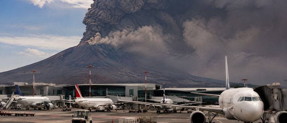 Mount Etna eruption disrupts hundreds of flights at Catania airport - Lesen Sie die Nachrichten?>