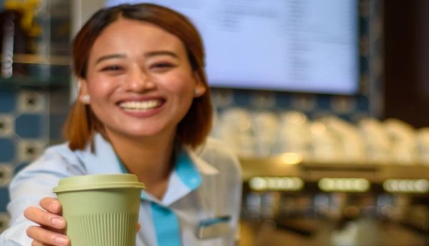 Marella Cruises testet wiederverwendbare Kaffeebecher an Bord der Marella Explorer