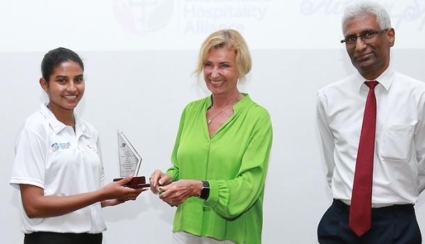 TUI Care Foundation startet neue Programme der TUI Academy und TUI Junior Academy