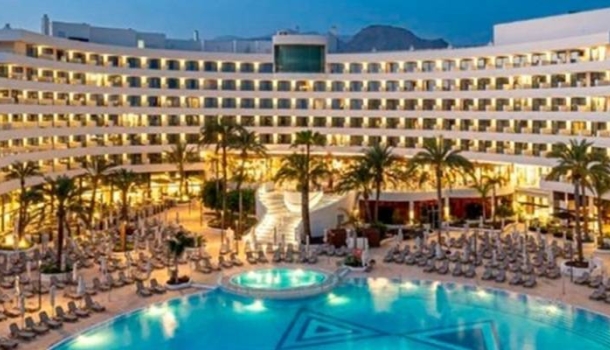 Größte Hoteltransaktion in der Geschichte Spaniens: Spring Hoteles kauft Mare Nostrum Resort