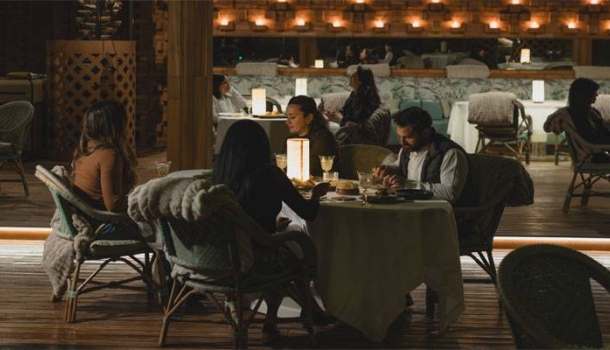 Felsen, Flair und feine Küche: AlUla überzeugt im Guide Michelin 2025 - Lesen Sie die Nachrichten