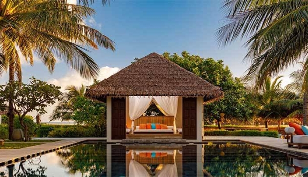 Prestigeträchtige Doppel-Auszeichnung für OZEN RESERVE BOLIFUSHI