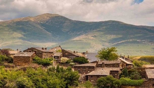 Airbnb, ‘boşalan İspanya’ için 43 milyon avroluk yatırım planını açıkladı - Haberi Oku