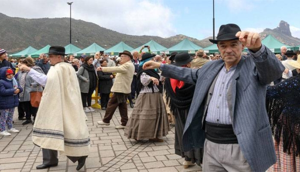 Wenn Gran Canaria blüht: Mandelblütenfest in Tejeda verzaubert Europas Winter
