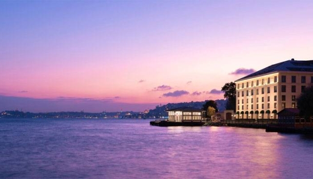 Mikrourlaub, City Jumping und Hotel Hopping prägen das Reiseverhalten 2026