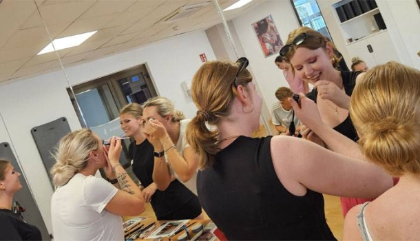 alltours schult über 200 neue Animateure für die Sommersaison - Lesen Sie die Nachrichten
