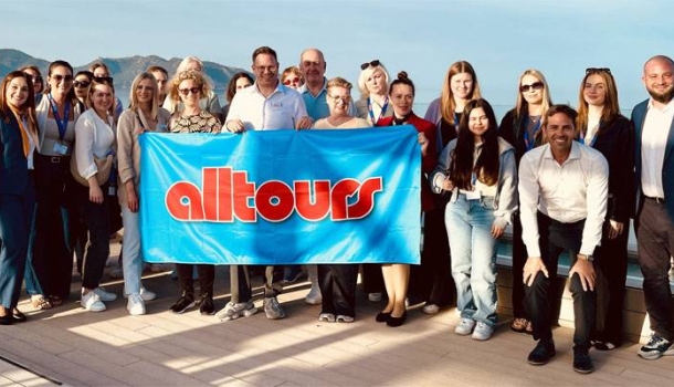 170 Reiseprofis entdecken Mallorca mit alltours - Lesen Sie die Nachrichten