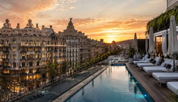 Türkische Kaya-Gruppe übernimmt ME Barcelona für mehr als 100 Millionen Euro - Lesen Sie die Nachrichten
