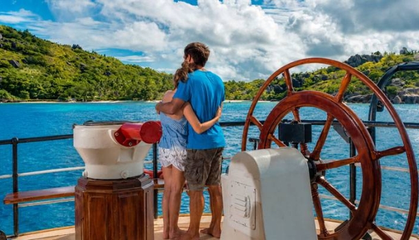 Seychellen: Segel-Kreuzfahrten verbinden Flitterwochen mit Inselhopping - Lesen Sie die Nachrichten