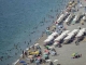 Hava sıcaklıklarının 36 dereceyi aştığı Edremit Körfezi'nde sahiller doldu